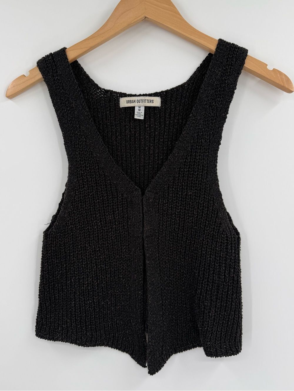 Urban Outfitters Demi Ribbed Sweater Vest | Black | Medium - Picture 5 of 8